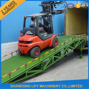 6 ton - 15 ton Hydraulic Trailer Ramp Lift with Anti Slip Corrugated Steel  Work Platform